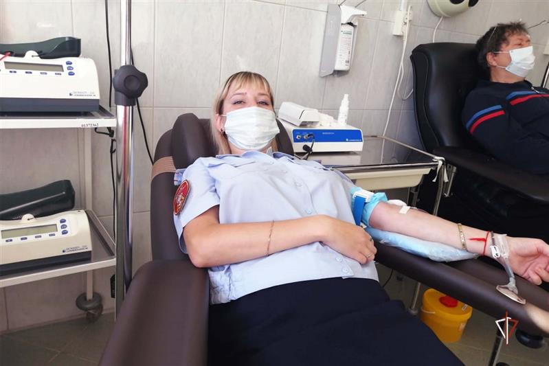 На Ямале росгвардейцы приняли участие во всероссийской донорской акции «От сердца к сердцу»