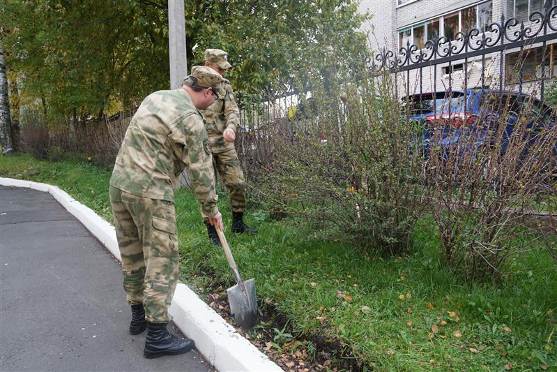 Карельские росгвардейцы приняли участие во Всероссийской экологической акции «Зеленая Россия»