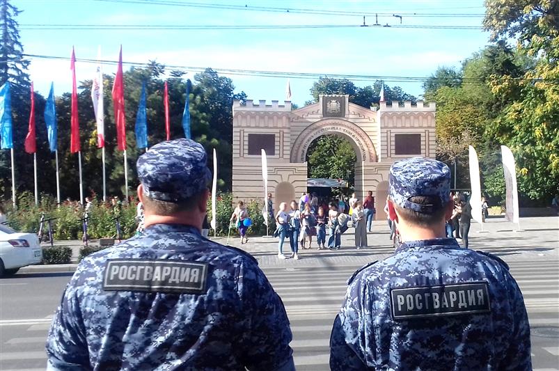 Росгвардия обеспечила безопасность празднования 272-летия Ростова-на-Дону 