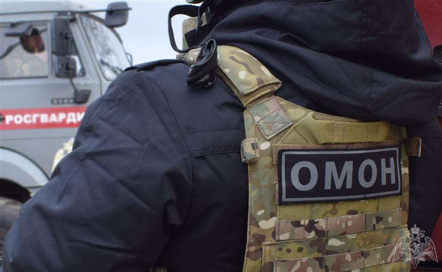 При содействии Росгвардии в Югре задержан подозреваемый в получении взятки (видео)