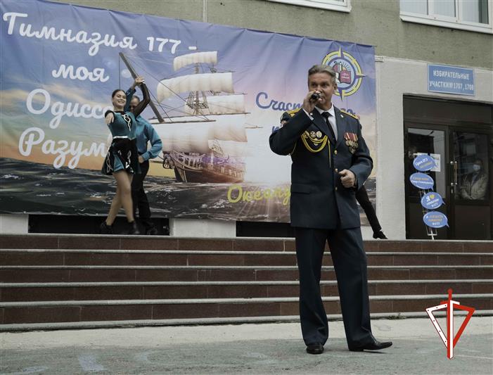  Представители Росгвардии на Урале приняли участие в праздничных мероприятиях, посвященных Дню знаний