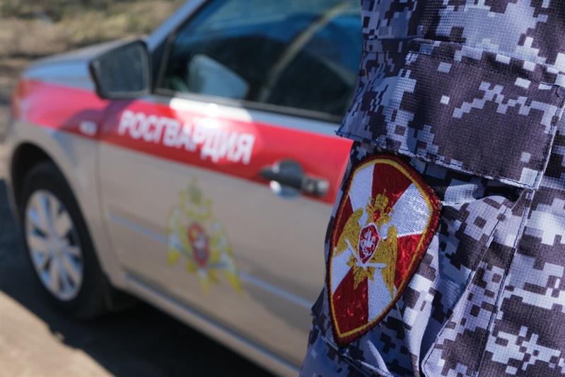Росгвардейцы задержали руферов на крыше охраняемой высотки в Москве