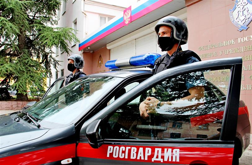 Сотрудники Росгвардии пресекли ряд правонарушений в Крыму