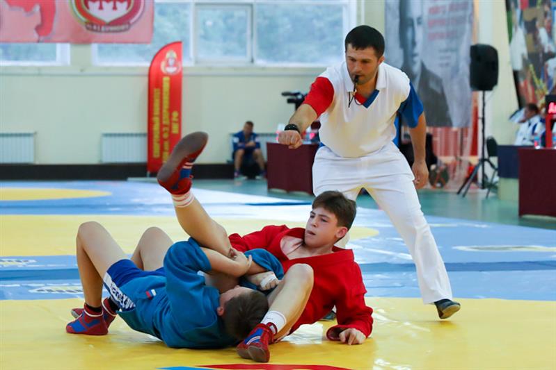 В Росгвардии стартовал чемпионат по самбо и боевому самбо на Кубок Героя России генерал-полковника Анатолия Романова