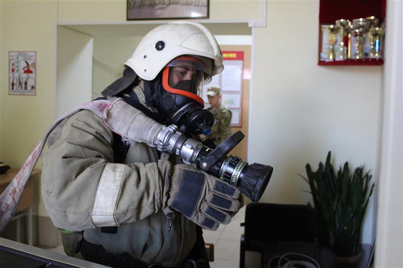 Росгвардейцы приняли участие в межведомственном пожарно-тактическом учении в Севастополе 