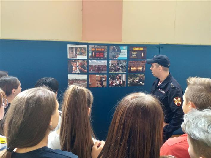 В Ивановской области росгвардейцы провели Урок мужества, посвященный Дню солидарности в борьбе с терроризмом