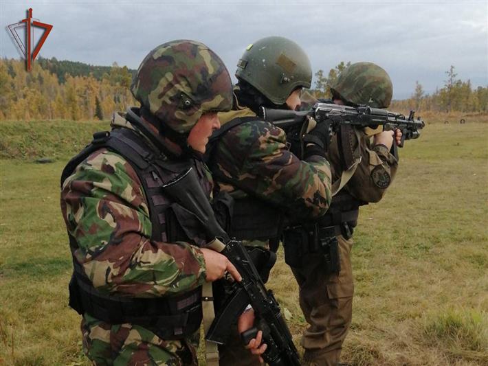 Полевой выход ангарского ОМОН Росгвардии прошел в Иркутской области