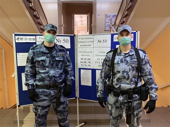 Северо-Западный округ Росгвардии участвует в обеспечении безопасности на избирательных участках