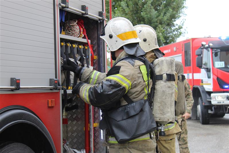 Совместные пожарно-тактические учения Росгвардии и МЧС прошли в Грозном