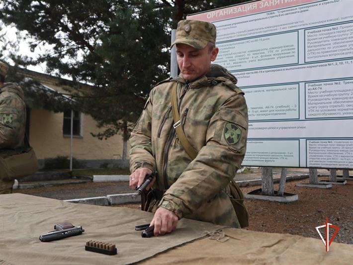 В Управлении Уральского округа Росгвардии состоялись плановые занятия