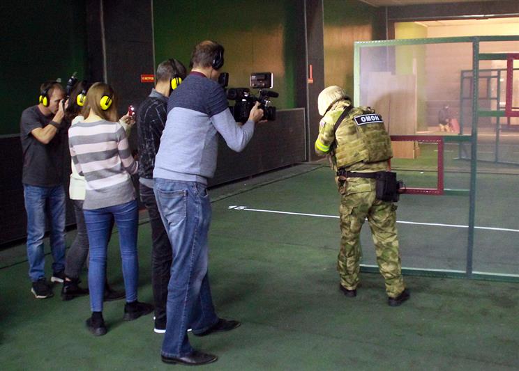 Представителей СМИ ознакомили с азами тактической медицины спецназа Росгвардии (фото, видео)