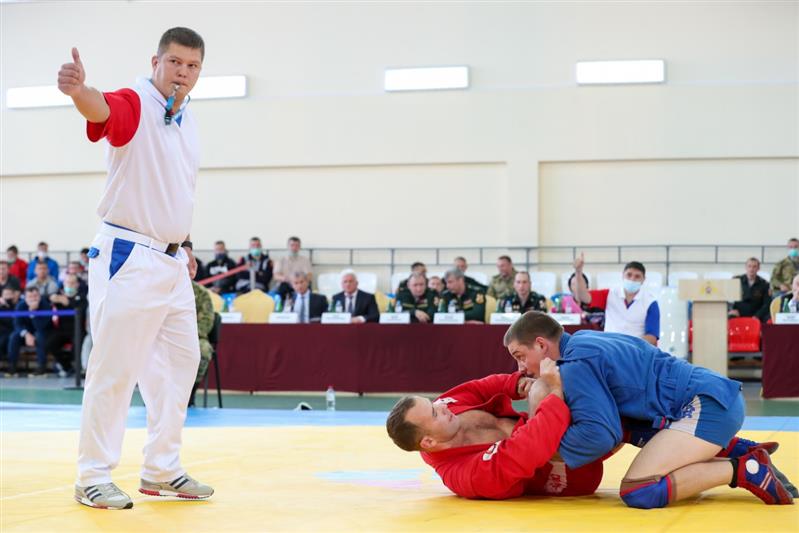 Определились победители чемпионата Росгвардии по самбо и боевому самбо