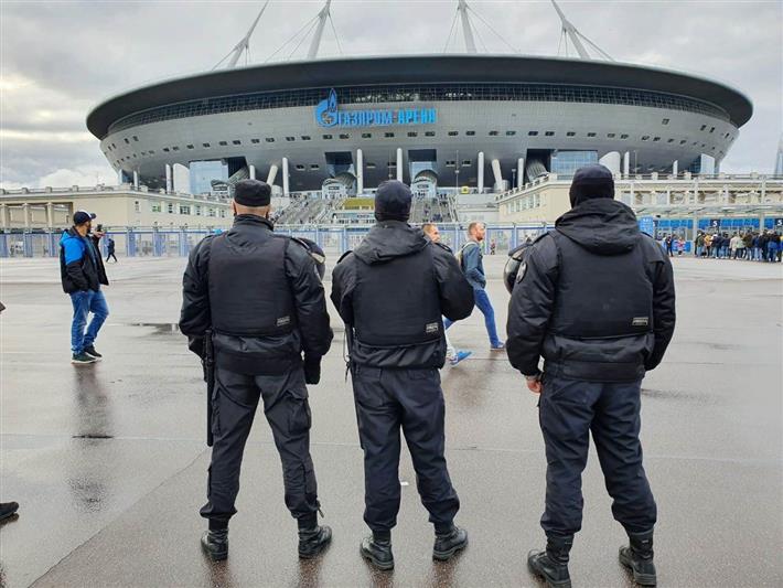 Росгвардия обеспечила правопорядок на матче РПЛ в Санкт-Петербурге