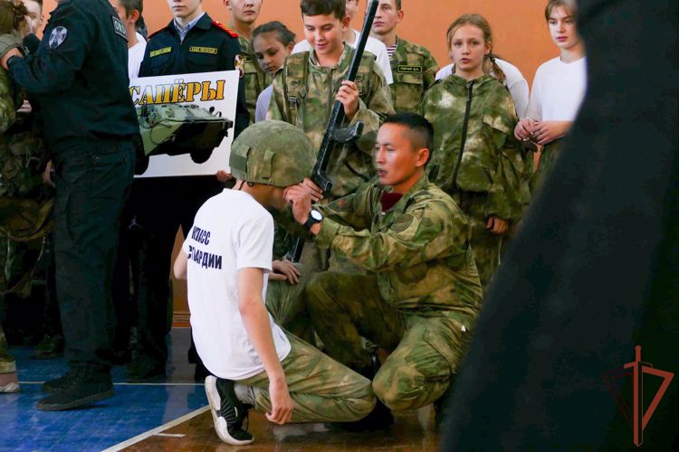 В Кемерове прошли росгвардейские «Старты спецназа»