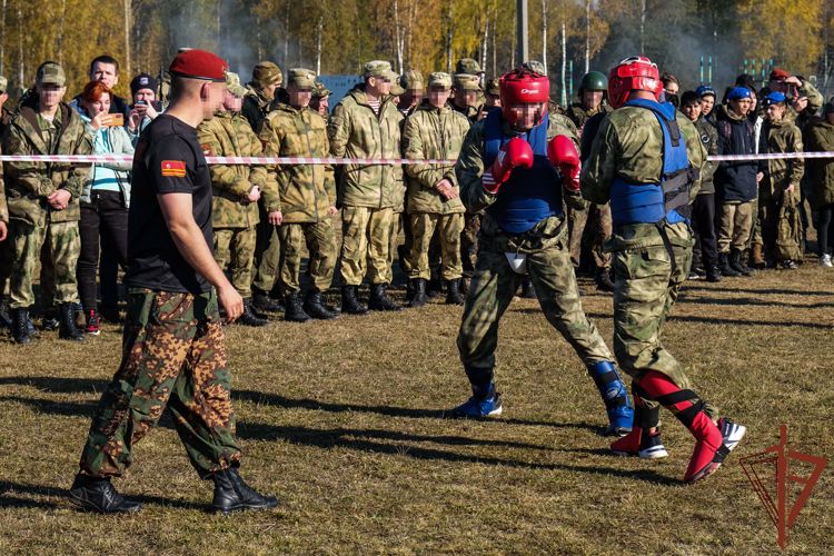 Испытания на право ношения крапового берета проведены в Центральном округе Росгвардии
