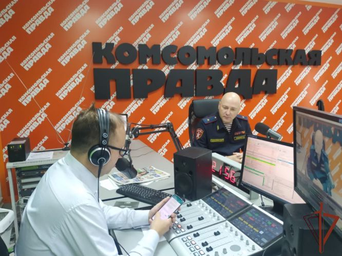 Начальник Управления Росгвардии по Новосибирской области стал гостем эфира на радио «КП»