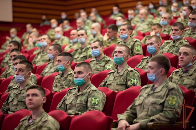 Роль войск правопорядка в битве за Кавказ обсудили на конференции в Росгвардии