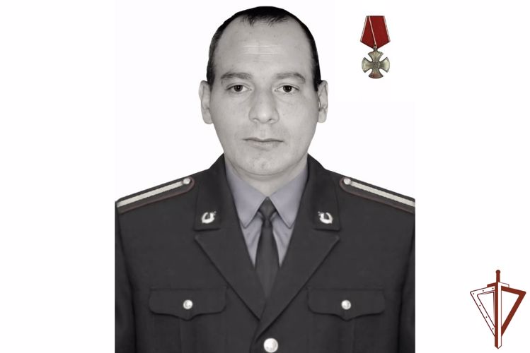 Имя погибшего сотрудника ОМОН навечно внесено в списки личного состава Управления Росгвардии по Чеченской Республике