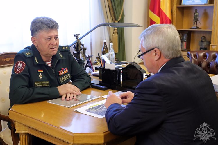 Командующий Южным округом Росгвардии встретился с губернатором Ростовской области
