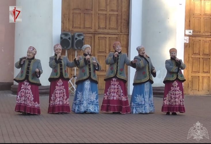Брянские и воронежские росгвардейцы провели концерты ко Дню пожилых людей