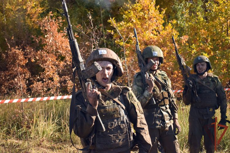 Проведены испытания на право ношения крапового берета среди военнослужащих спецназа Приволжского округа Росгвардии  (видео)