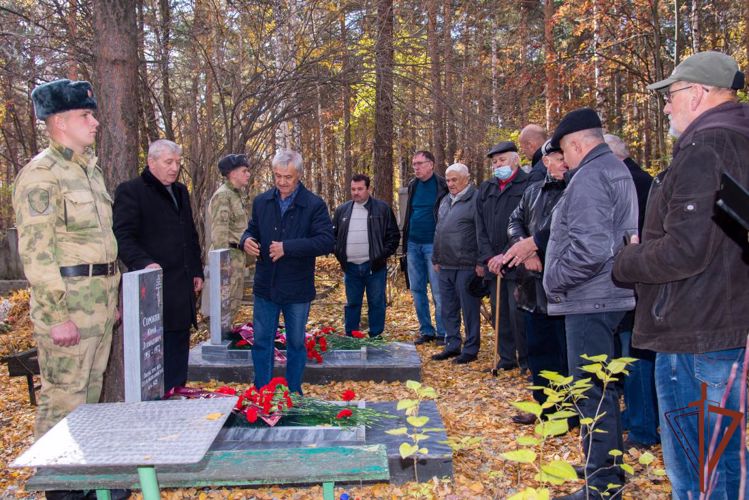 По инициативе ветеранов Росгвардии на Урале реконструированы памятники погибшим воинам правопорядка