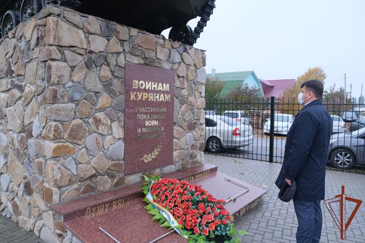 Росгвардейцы приняли участие в открытии нового храма в Курске