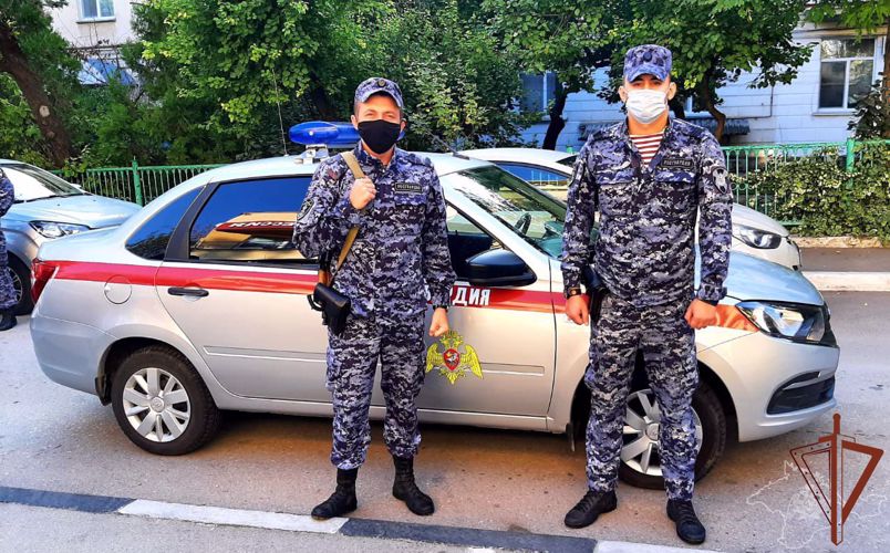 Росгвардейцы задержали мужчину, совершавшего неправомерные действия в одном из отелей Севастополя 