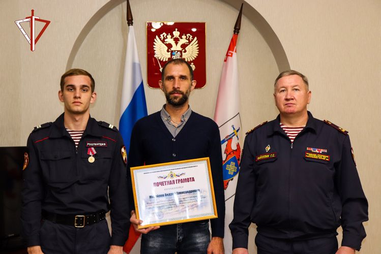 Росгвардейца, спасшего десятерых человек из воды, наградили в Йошкар-Оле