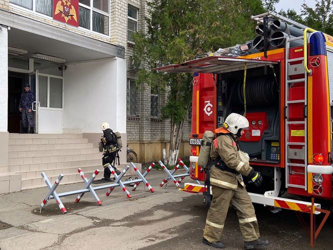 В Невинномысске прошли совместные пожарно-тактические учения Росгвардии и МЧС