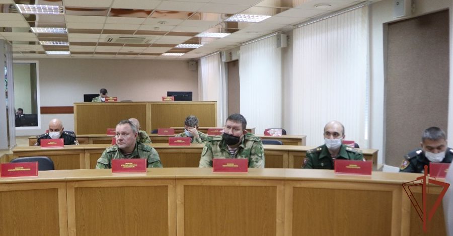 В Уральском округе Росгвардии завершился сбор офицеров-выпускников военных вузов 2021 года 
