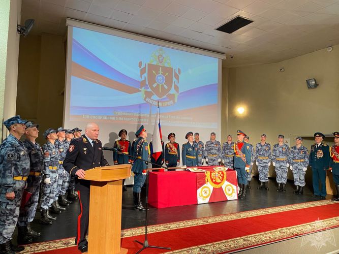 Калининградскому специальному моторизованному полку Росгвардии вручено Боевое знамя