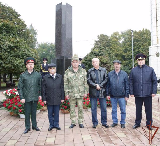 Росгвардейцы почтили память коллег, погибших при нападении на Нальчик в 2005 году