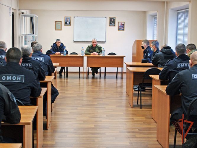 Командующий Сибирским округом Росгвардии проверил организацию службы ведомства в Хакасии