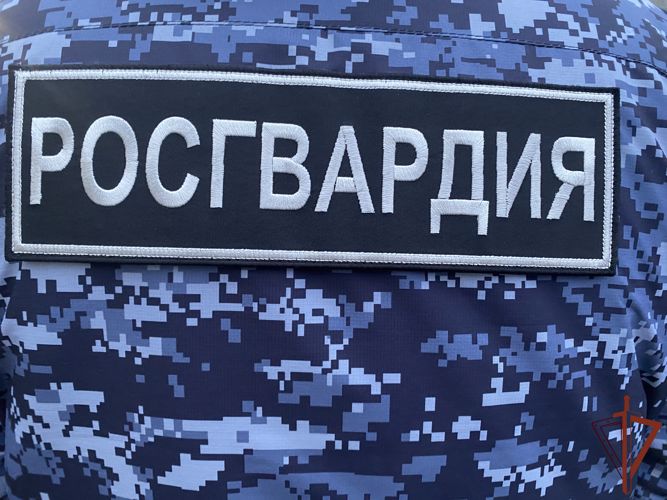Офицер Росгвардии пресёк попытку грабежа в Томске