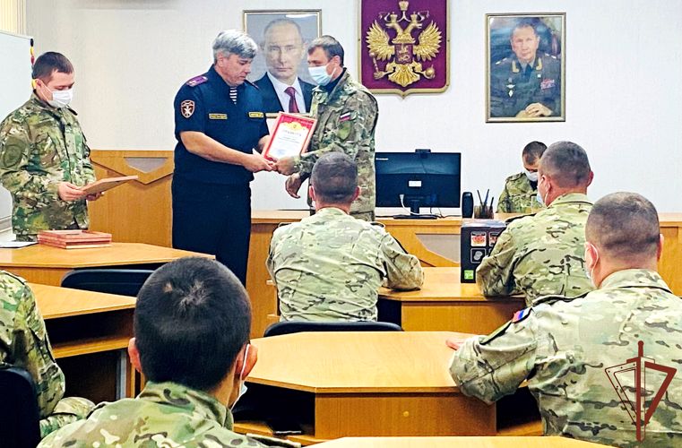 На юге России отметили День образования СОБР Росгвардии 