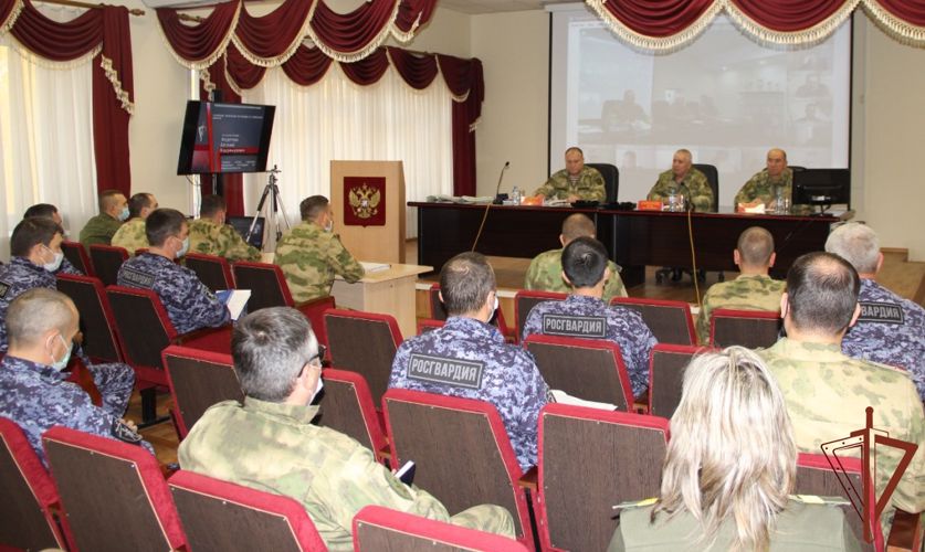 Командующий Уральским округом Росгвардии проинспектировал подразделения ведомства в Тюменской области