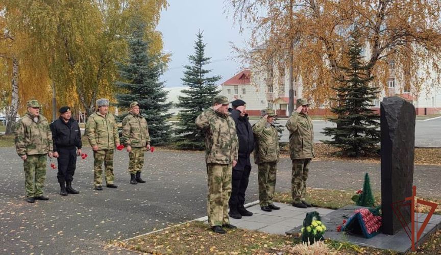 Командующий Уральским округом Росгвардии проинспектировал подразделения ведомства в Тюменской области