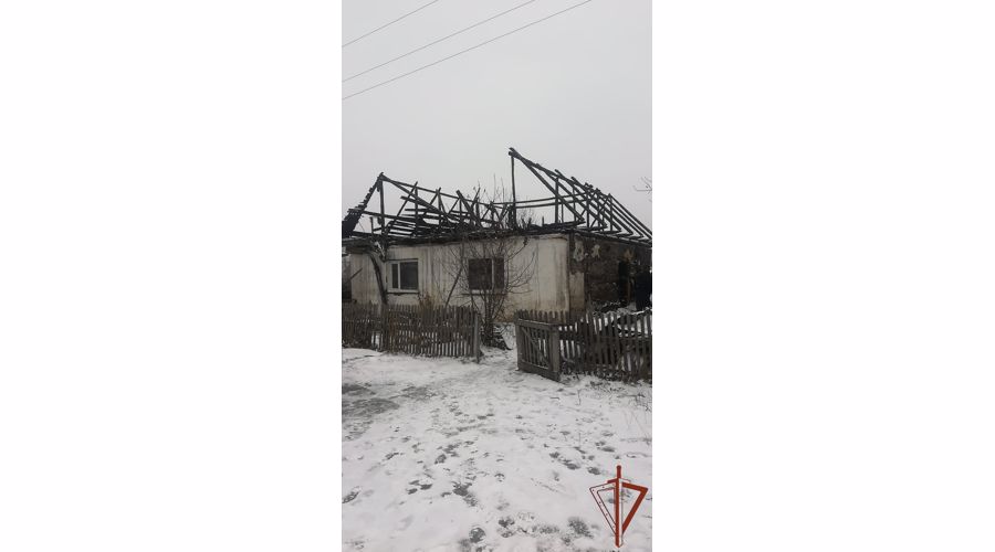 Пожилую женщину спас из огня росгвардеец в Новосибирской области