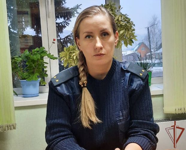 Сотрудница Росгвардии помогла пенсионерке с потерей памяти вернуться домой