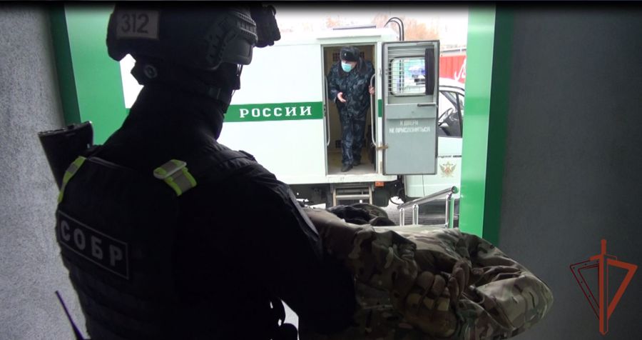 В Новосибирске сотрудники Росгвардии приняли участие в антитеррористических учениях