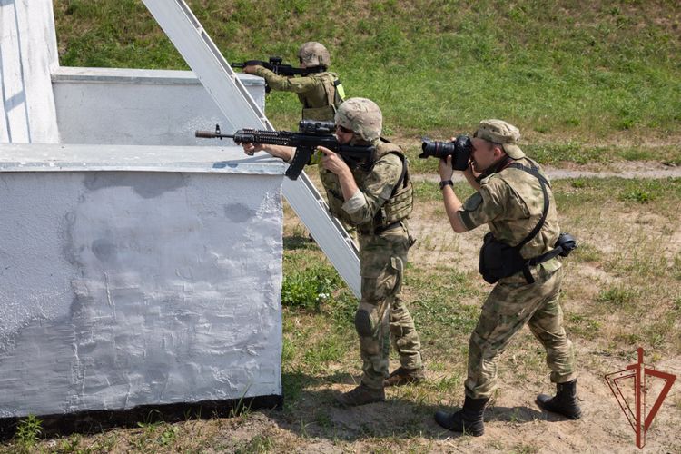 Войсковой журнал – 64 года на боевом посту 