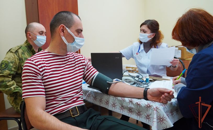 Росгвардейцы пополнили банк крови Тульской области на 12 литров