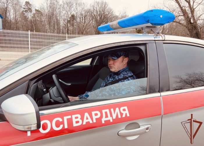 Росгвардейцы  задержали подозреваемого в незаконном проникновении на территорию Международного информационного агентства
