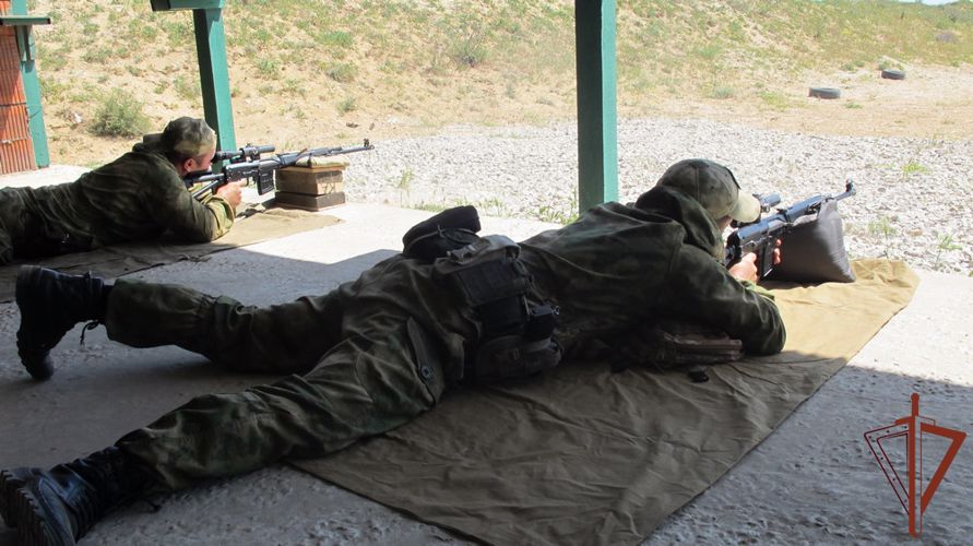  Бойцы каспийского ОМОН завершили полевой выход