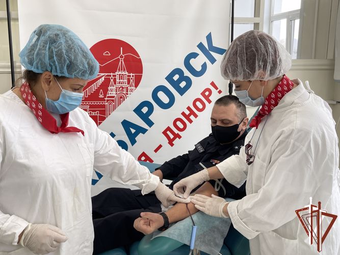 На 25 литров пополнили росгвардейцы запас донорской крови Хабаровского края