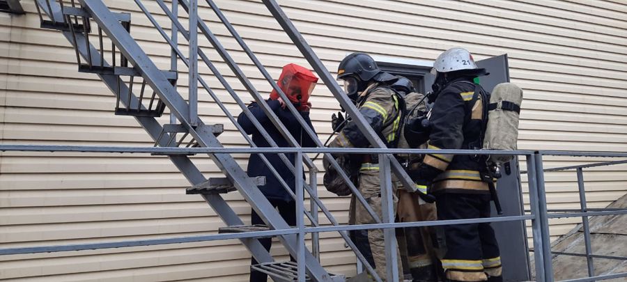 Росгвардия приняла участие в межведомственном пожарно-спасательном учении в Волгограде