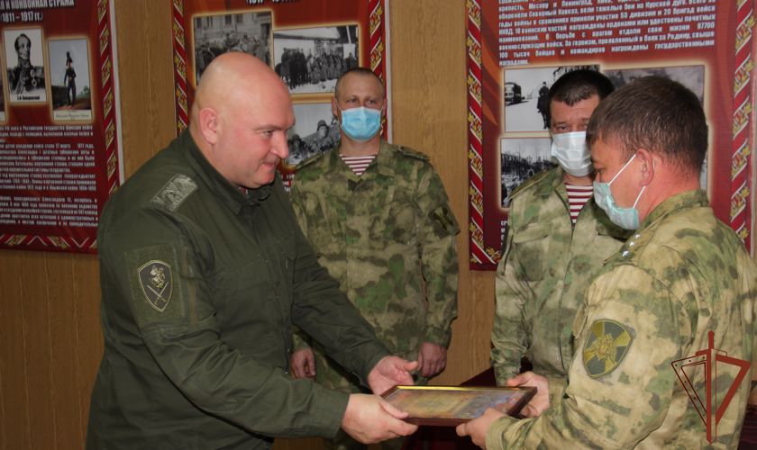 В ОГВ(с) поздравили военнослужащих  разведывательных подразделений с профессиональным праздником