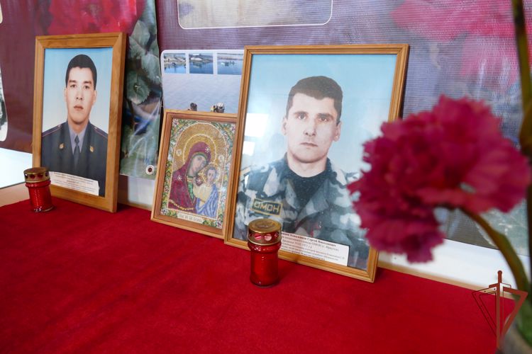 Мама героически погибшего сотрудника иркутского ОМОН рассказала журналистам о своём сыне (видео)