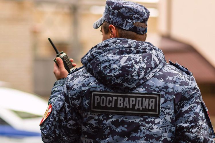 Росгвардейцы задержали в Адыгее разыскиваемого за угрозу убийством мужчину